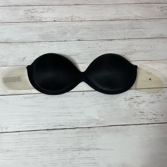Fashion Forms Go Bare Push Up Backless Strapless Adhesive Bra A - Picture 2 of 9